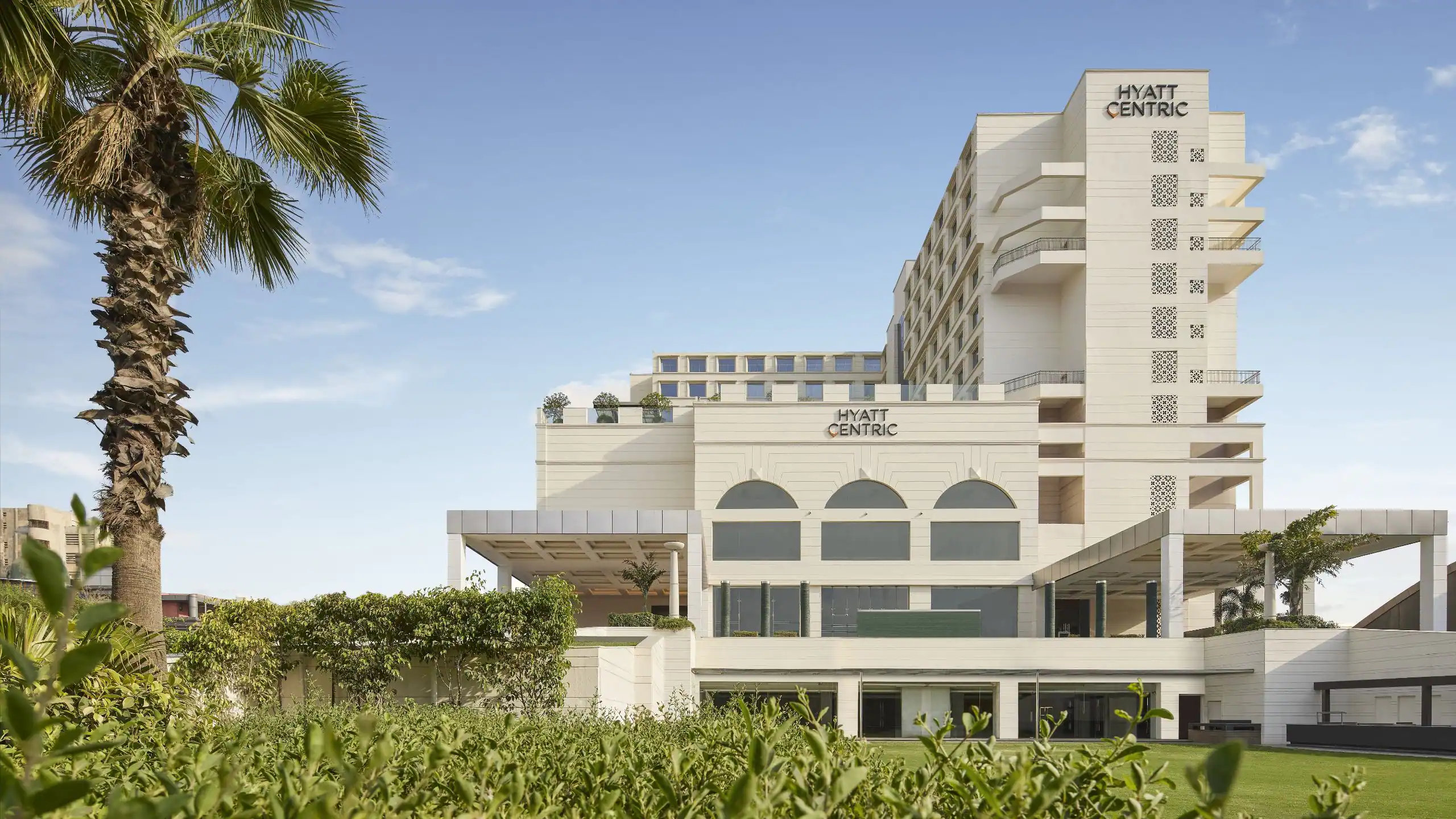 Hyatt Centric hotel new delhi escorts
