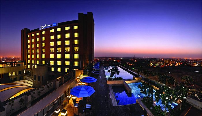 Radisson Blu hotel new delhi escorts